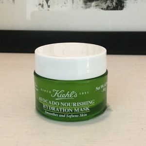 Avocado brand new mask⭐️bundle 3 items  for 20